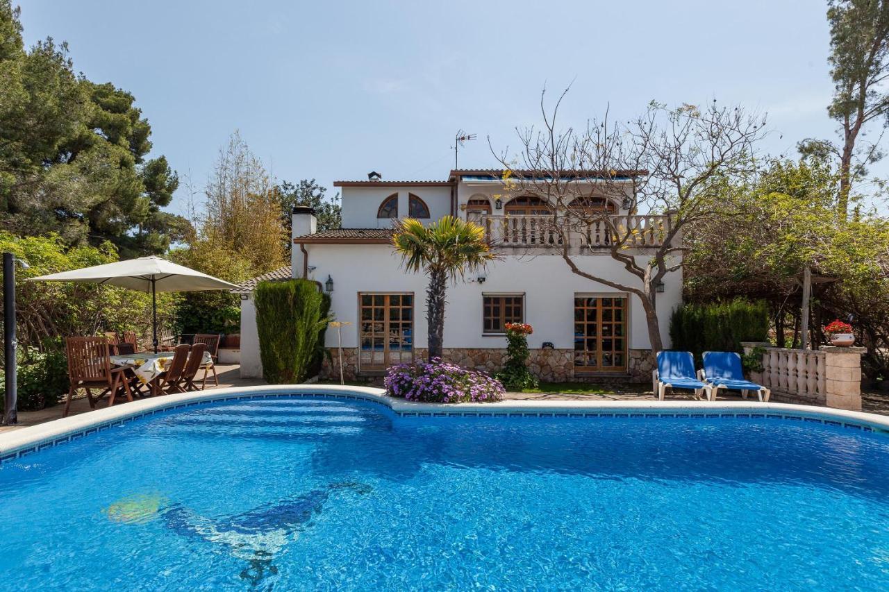 Villa Gessami Bellvei del Penedes エクステリア 写真